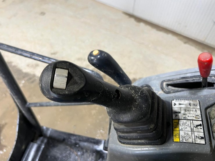 2019-bobcat-e20-image-25