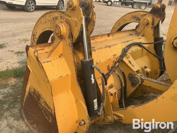 2000-deere-344h-image-18