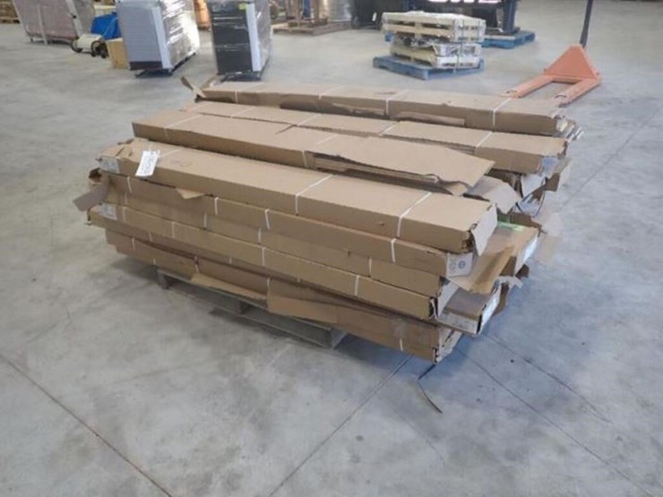 qty-of-(31)-boxes-assorted-hardwood-flooring-image-1