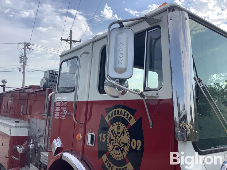 1981-mack-fire-apparatus-image-13