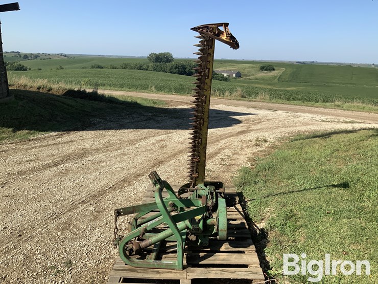john-deere-350-image-8