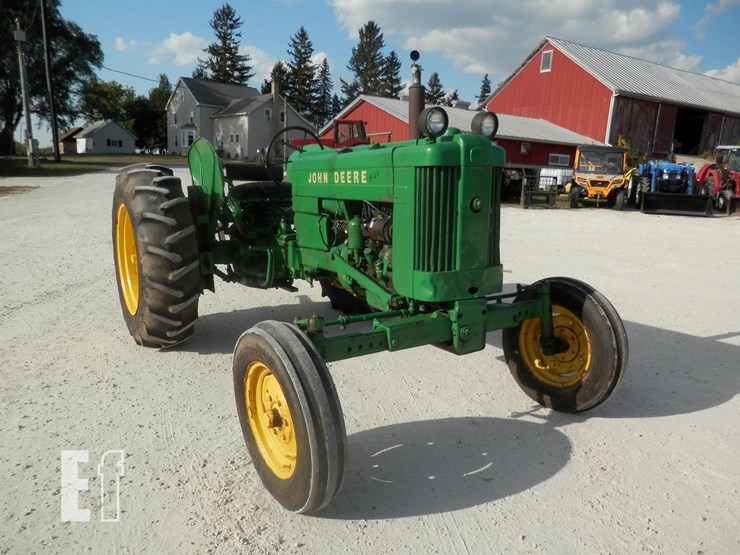 john-deere-420-image-3