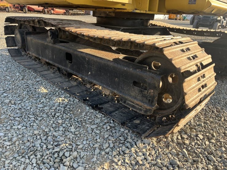 2012-komatsu-pc70-image-49