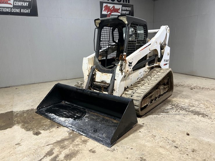2016-bobcat-t750-image-2