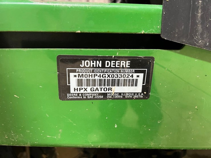 john-deere-gator-image-26