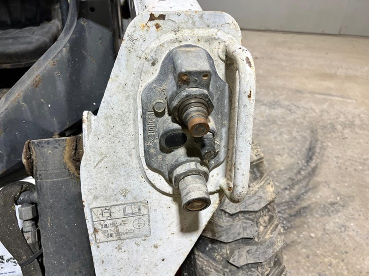 2015-bobcat-s510-image-11