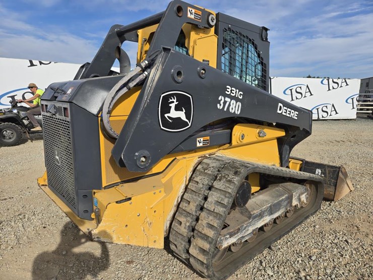 deere-331g-image-5