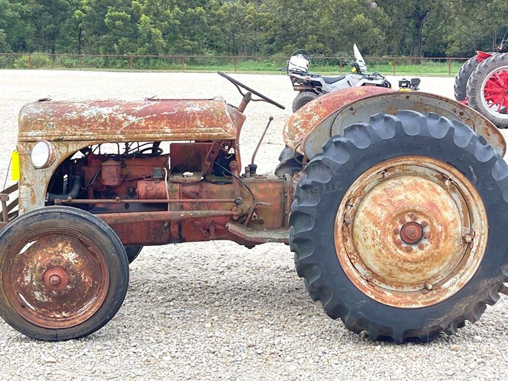 ford-8n-image-4