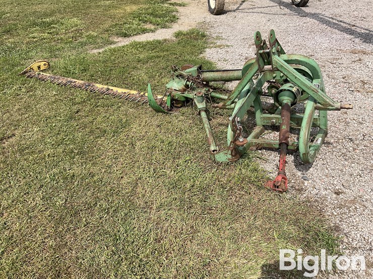 john-deere-350-image-1
