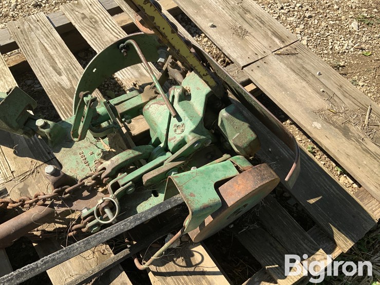 john-deere-350-image-20