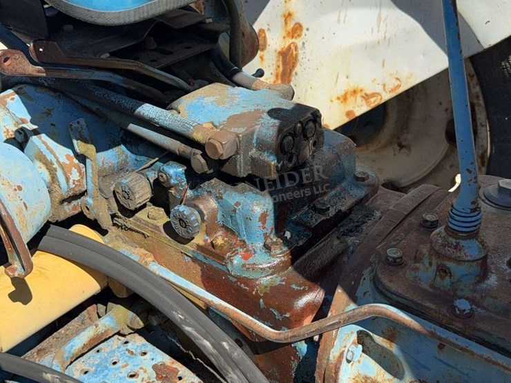 ford-5000-image-18