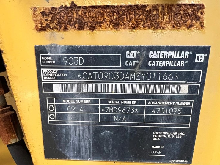 2021-caterpillar-903d-image-33