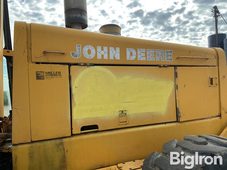 1982-deere-772a-image-11