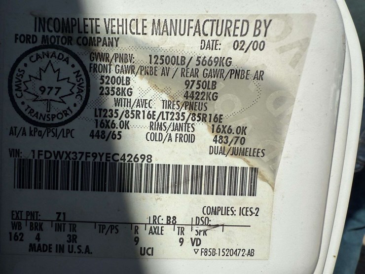 2000-ford-f350-image-27