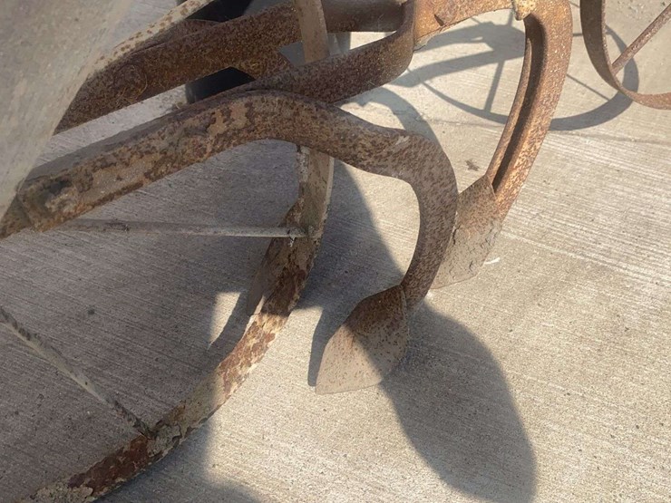 wooden-garden-cultivator-image-3