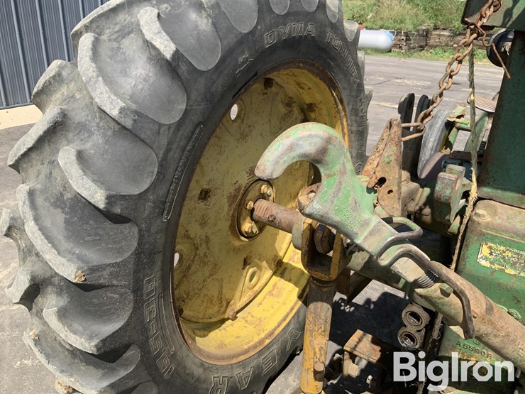 1959-john-deere-630-image-11