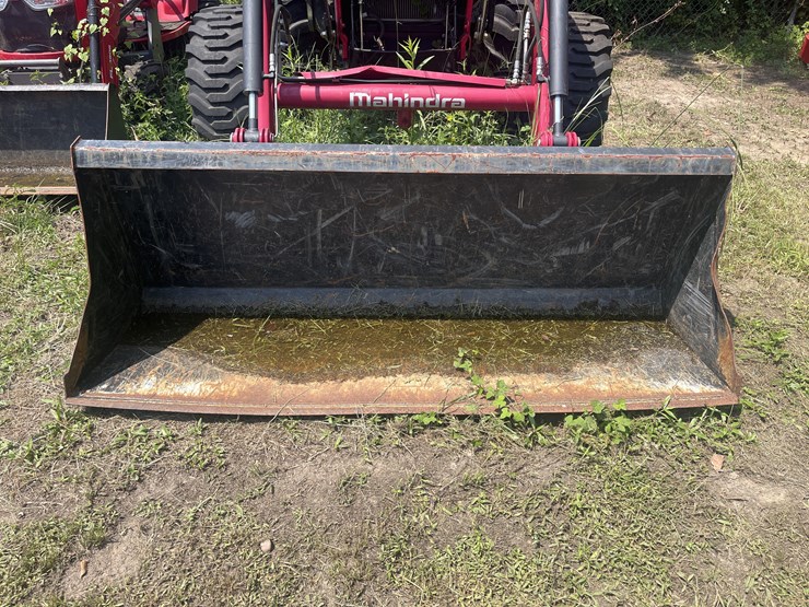 2019-mahindra-4540-image-12