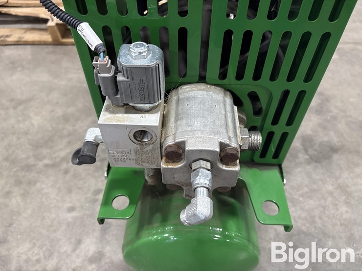 john-deere-1770nt-image-9