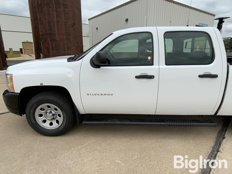2012-chevrolet-silverado-1500-image-11
