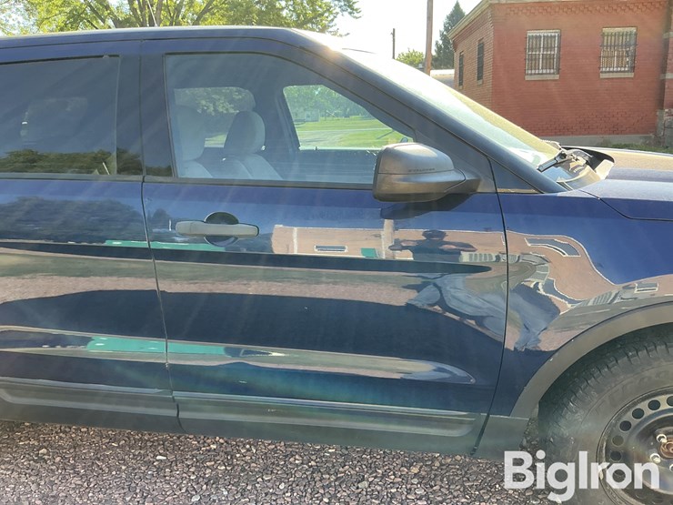 2011-ford-explorer-image-20