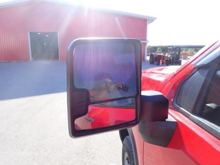 2022-chevrolet-2500-image-87