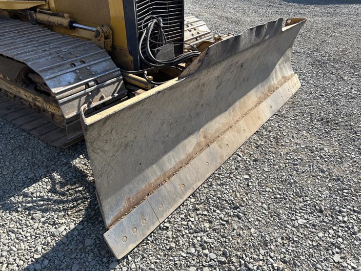 2003-deere-450h-image-10