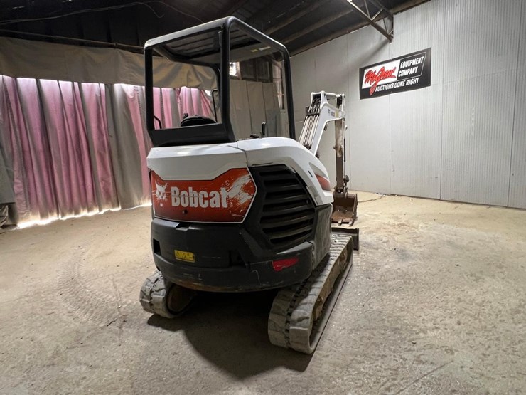 2020-bobcat-e32-image-5