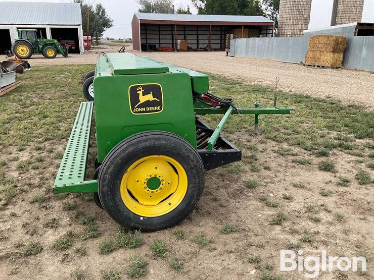 john-deere-450-image-4