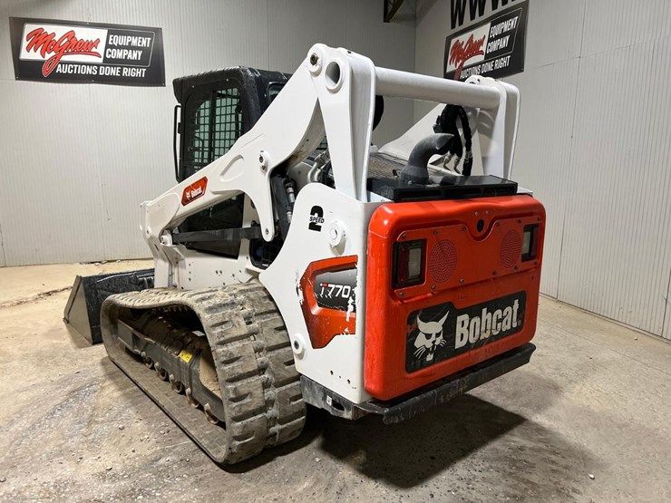 2023-bobcat-t770-image-3