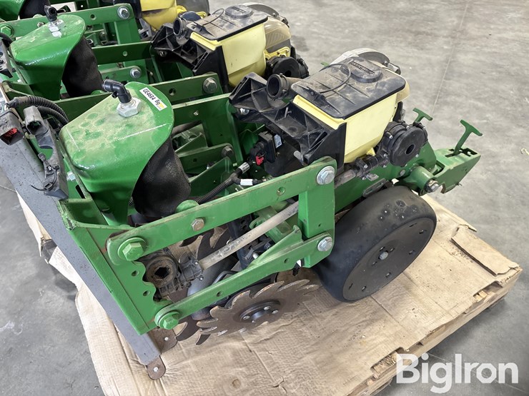 john-deere-1790-image-9