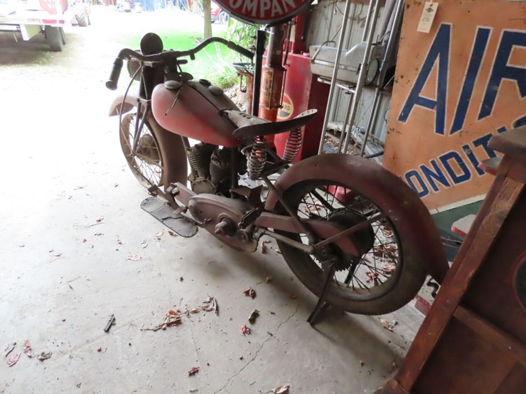 1941-indian-scout-motorcycle-image-30