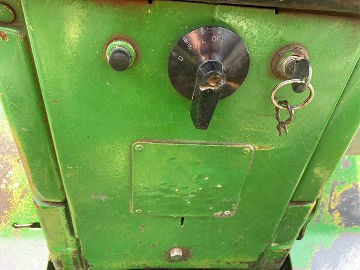 john-deere-2510-image-28