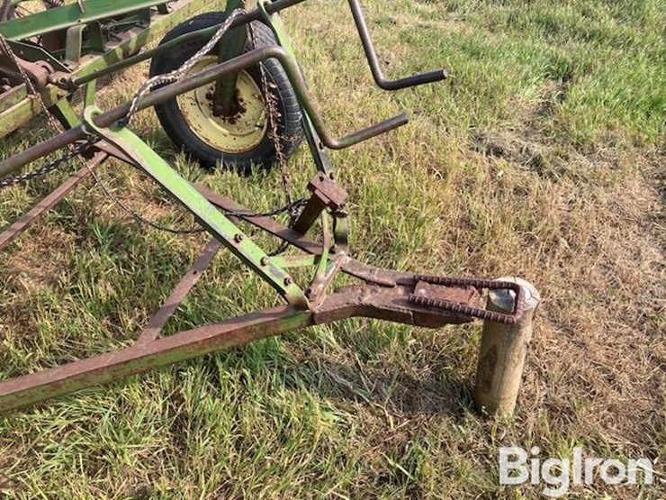 john-deere-14-image-9