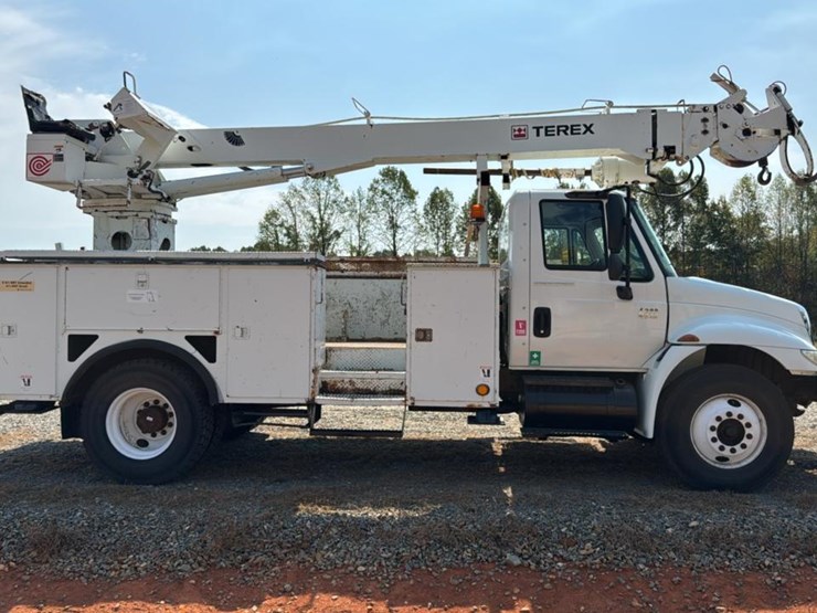 2007-international-durastar-4300-image-5