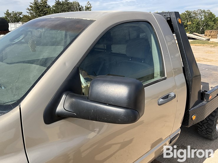 2004-dodge-ram-2500-image-13