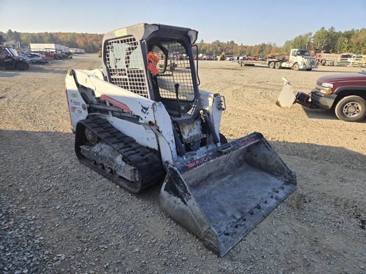 2017-bobcat-t550-image-7