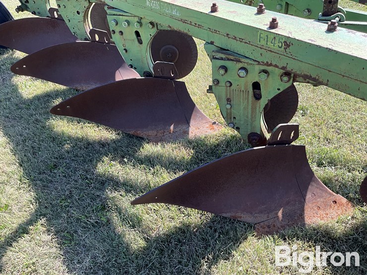 john-deere-f145-image-16