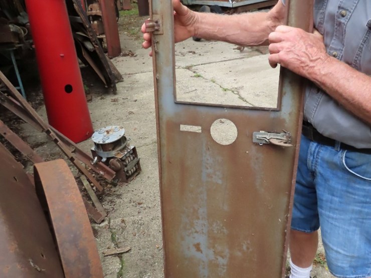 gas-pump-panel-door-image-2