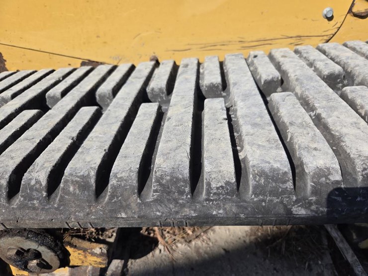 caterpillar-259d-image-58