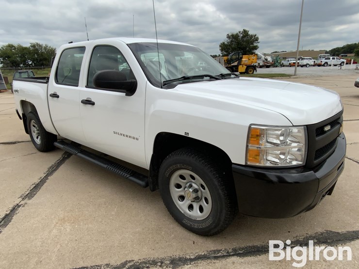 2012-chevrolet-silverado-1500-image-3
