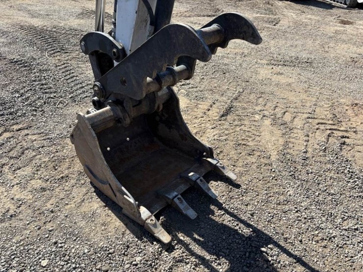 2022-bobcat-e35i-image-16