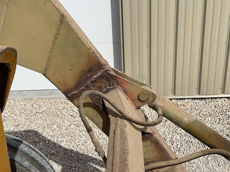 john-deere-401-image-10