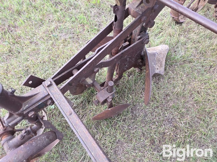 john-deere-2-image-13