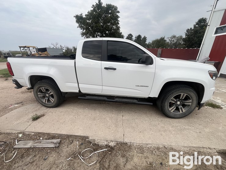 2015-chevrolet-colorado-image-4