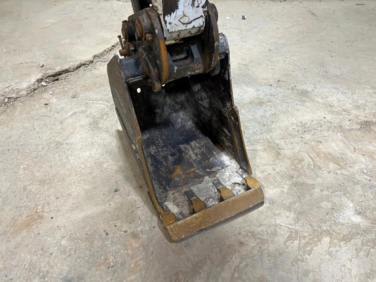 2022-bobcat-e42-image-10