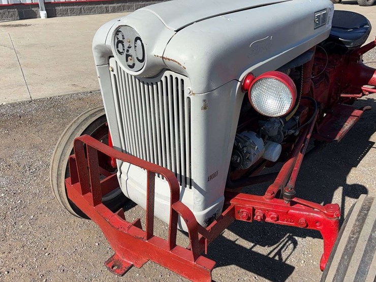 1950-ford-860-image-19