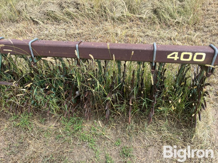 john-deere-400-image-12