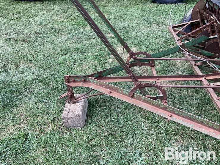 john-deere-15-image-9