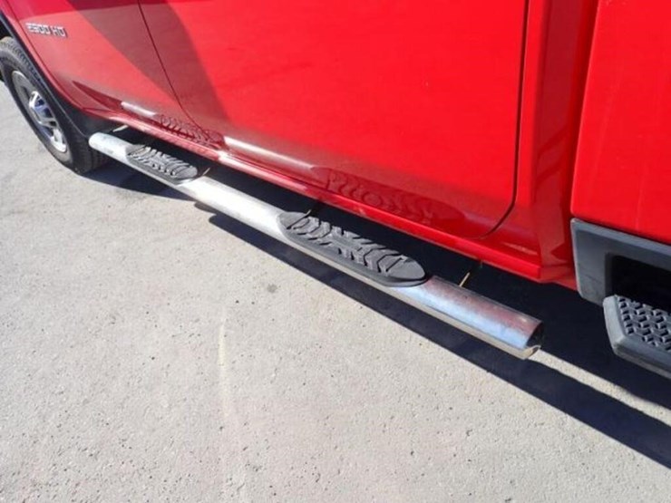 2022-chevrolet-silverado-2500-image-80