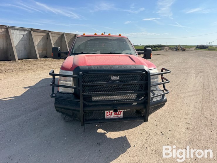 2016-ford-f350-xl-image-2